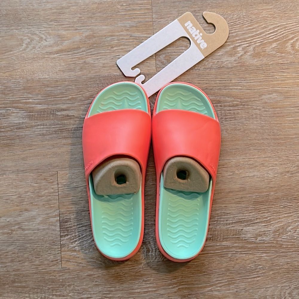 Lightweight native sandals